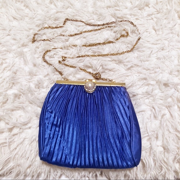 Vintage Handbags - Chic pleated royal blue chain strap shoulder bag!